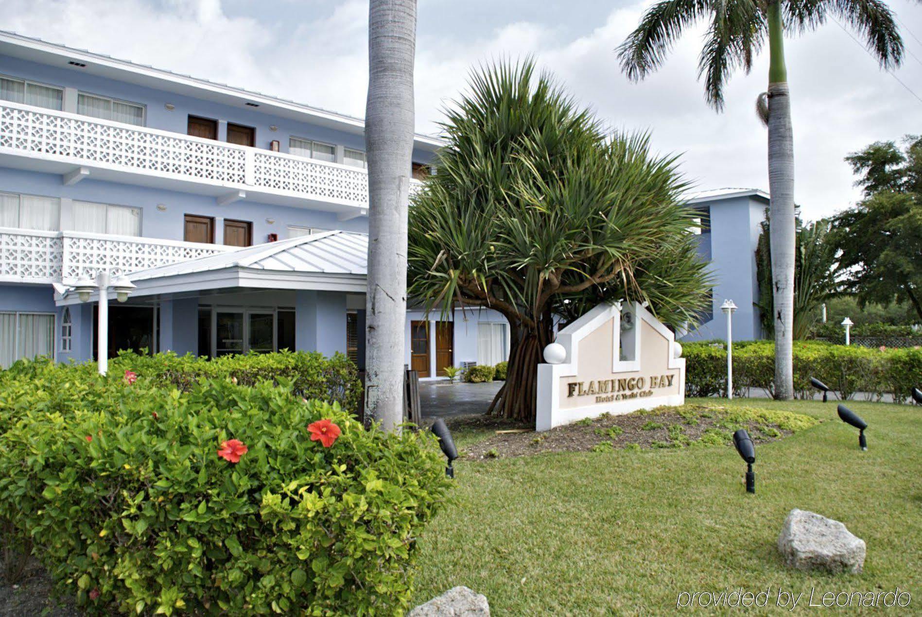 Flamingo Bay Hotel & Marina Freeport Exterior photo